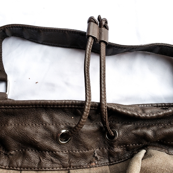 Free w/ purchase! Zara Vintage Hobo Bucket Bag - Picture 4 of 16